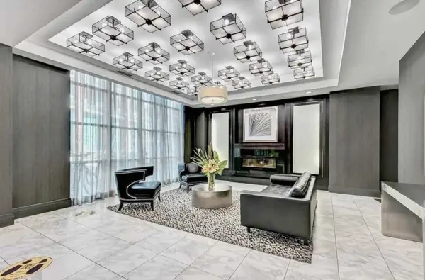 125 Western Battery RD #1501, Toronto C01, ON M6K 3R8