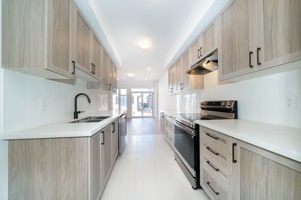 26-1 Ranch TER, Barrie, ON L9J 0Y3