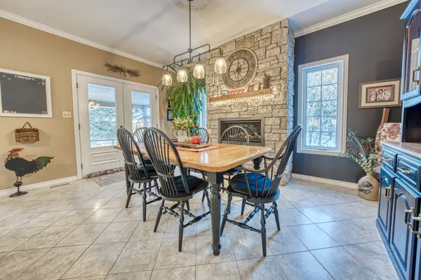 108 Grayrock CRES, Front Of Leeds & Seeleys Bay, ON K7G 2V4