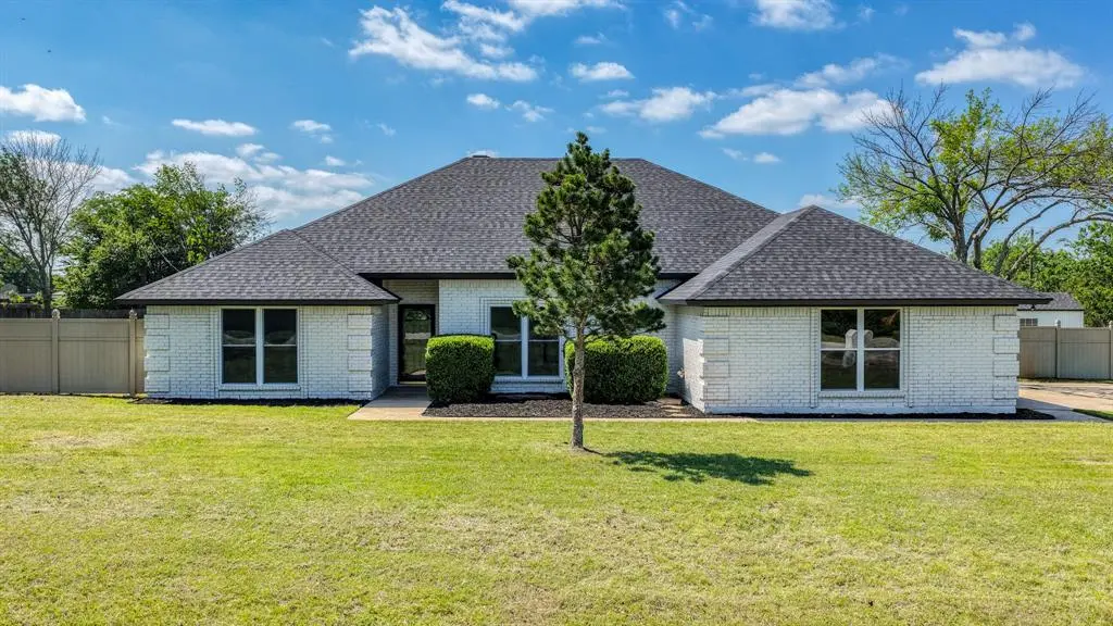 142 Lori Drive, Willow Park, TX 76087