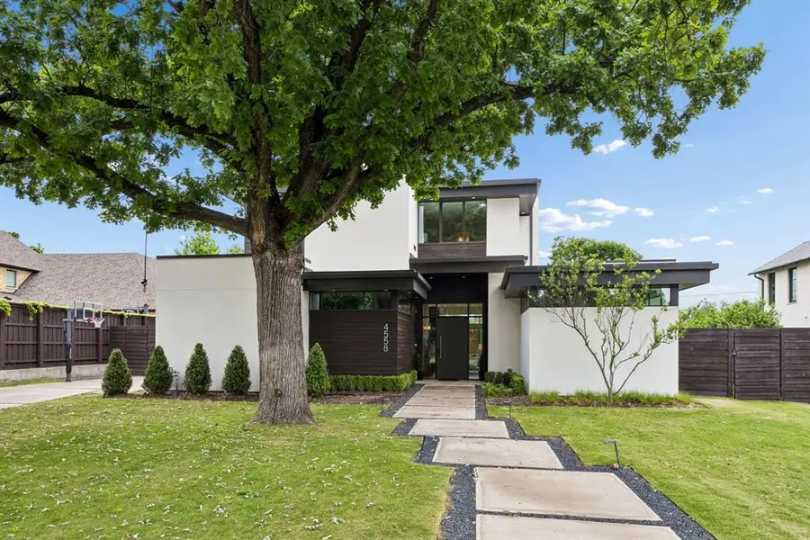 4558 Ridge Road, Dallas, TX 75229