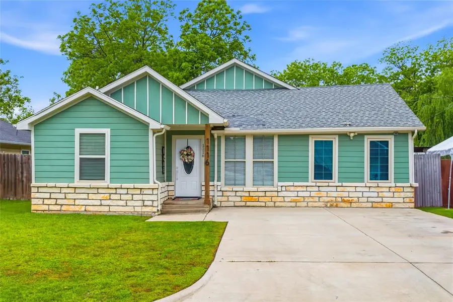 1116 S Hazelwood Street, Sherman, TX 75090