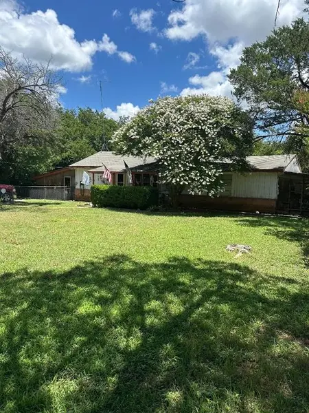 122 Erie Trail, Whitney, TX 76692