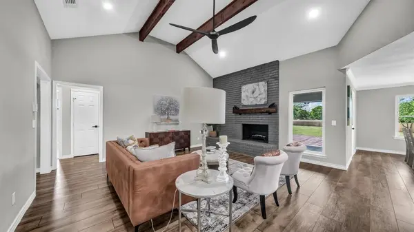 142 Lori Drive, Willow Park, TX 76087