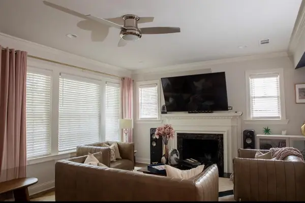 2022 Glenco Terrace, Fort Worth, TX 76110