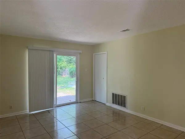 6424 Truman Drive, Fort Worth, TX 76112