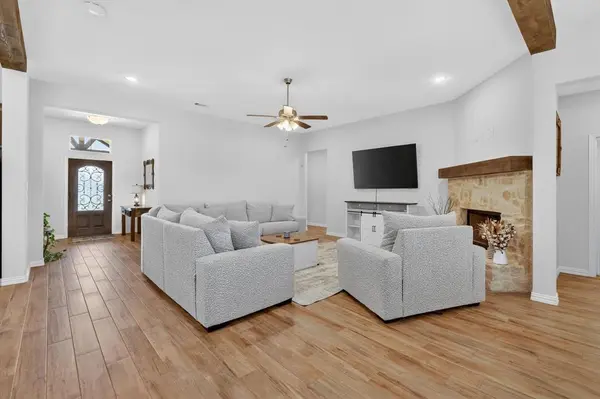 6908 Scarlett Way, Godley, TX 76044