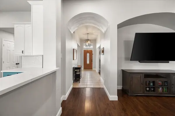 1419 Cowtown Drive, Mansfield, TX 76063