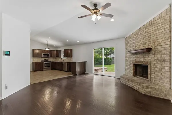 7008 Wayfarer Trail, Fort Worth, TX 76137