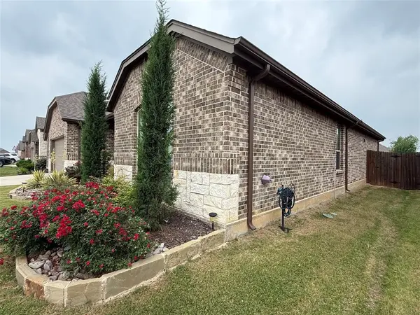 137 Constitution Drive, Joshua, TX 76058