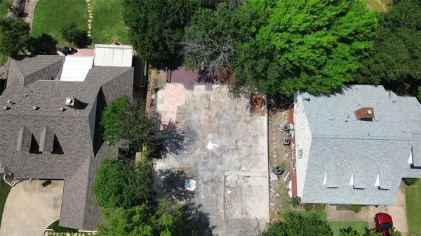 2632 Valley Creek Trail, Mckinney, TX 75072