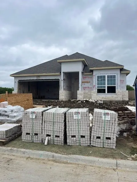 1116 Runway Road, Fort Worth, TX 76131