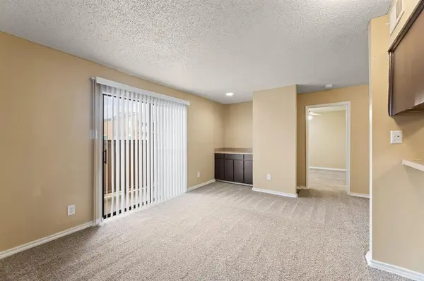 2515 Altamesa Boulevard, Fort Worth, TX 76133