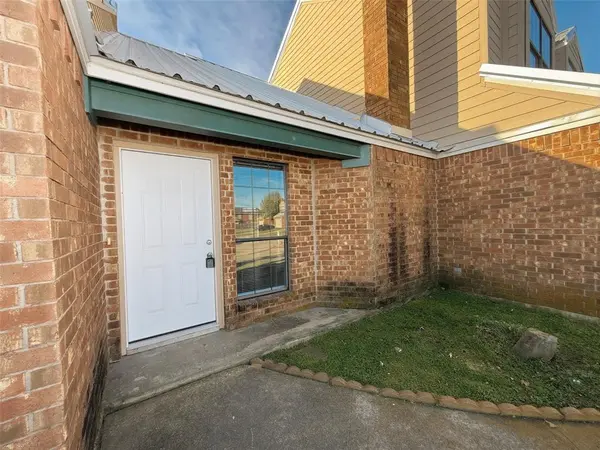 1900 W Taylor Street, Sherman, TX 75092