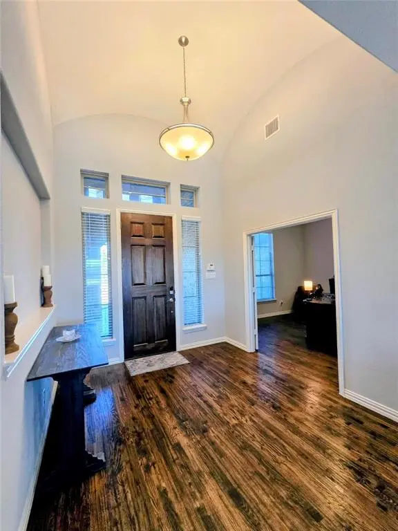 2015 Alps Court, Cedar Hill, TX 75104