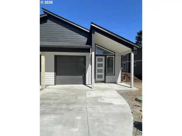 20671 NE Thompson TER, Fairview, OR 97024