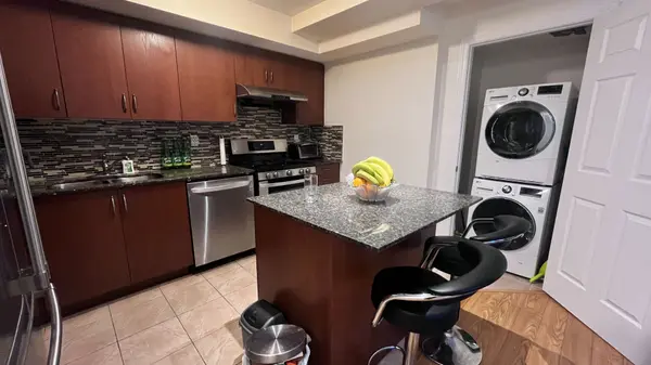 13 EATON PARK LN #29, Toronto E05, ON M1W 0A5