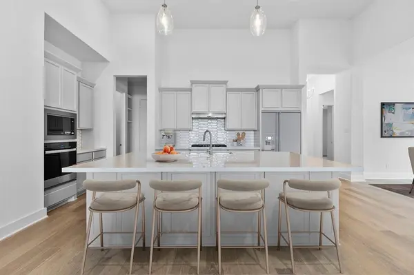 1132 Hitching Post Way, Oak Point, TX 75068