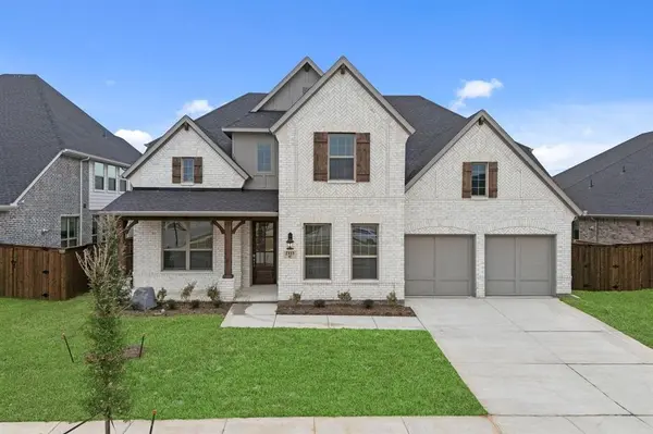 2111 Birch Street, Mansfield, TX 76063