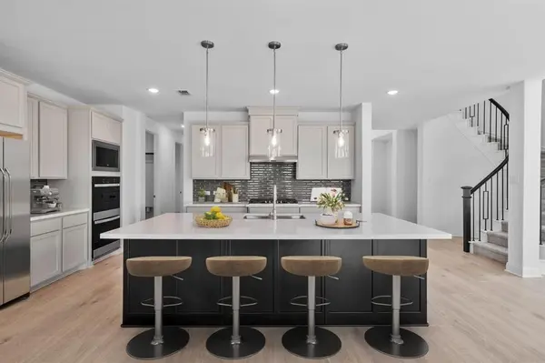 229 Pine Leaf Trail, Waxahachie, TX 75165