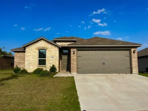 5808 Utopia Drive, Fort Worth, TX 76179