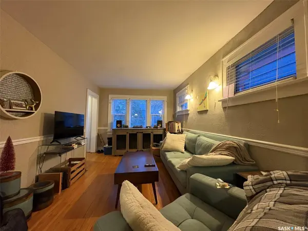 2470 Wallace STREET, Regina, SK S4N 4B3