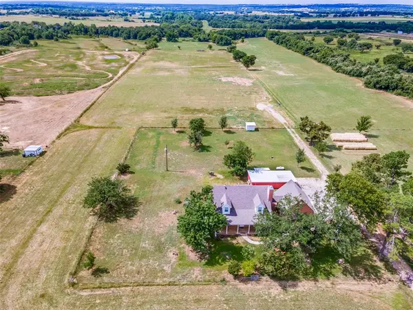 9879 W Highway 199, Poolville, TX 76487