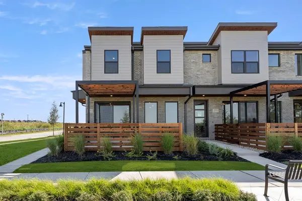 2001 Aldrich Mews, Celina, TX 75009