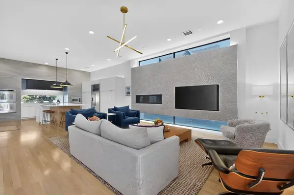 6915 Pasadena Avenue, Dallas, TX 75214