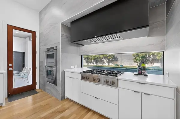 6915 Pasadena Avenue, Dallas, TX 75214