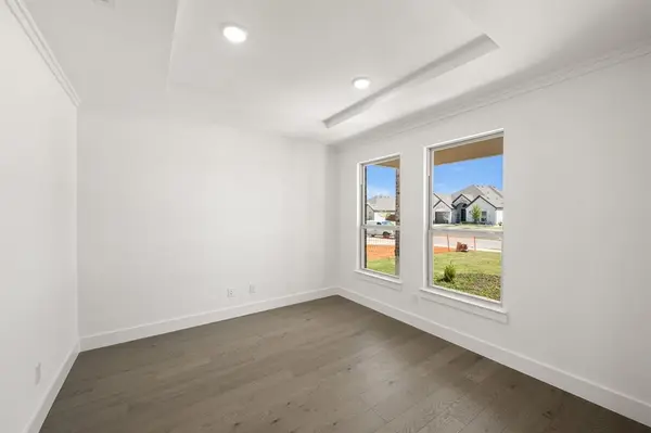 1813 Briarwood Way, Midlothian, TX 76065