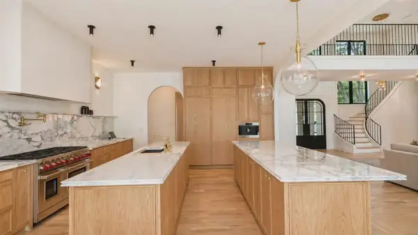 5510 Del Roy Drive, Dallas, TX 75230