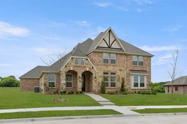 413 Tower Street, Desoto, TX 75115