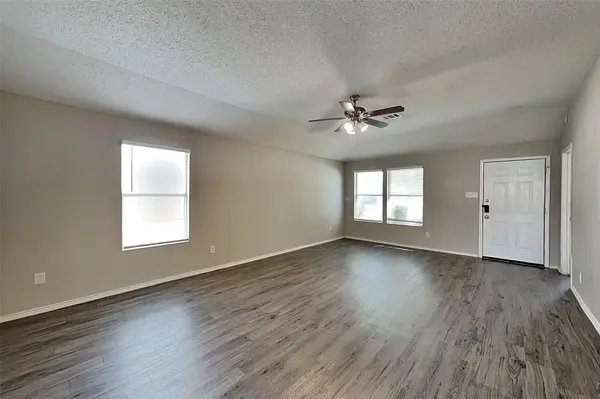 520 Bailey Street, Saginaw, TX 76179