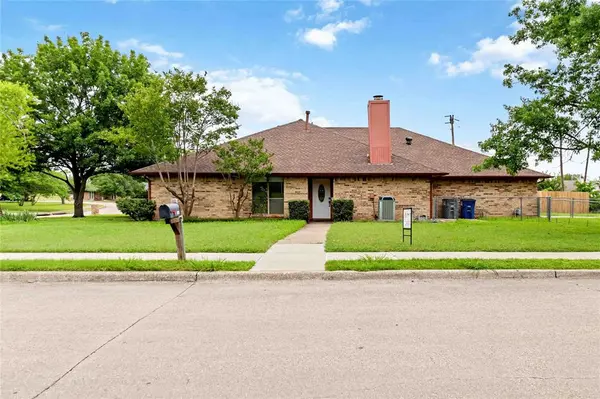 3440 Salmon Street, Sachse, TX 75048