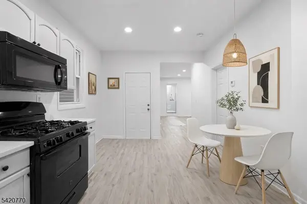 223 Pine St #1, Elizabeth City, NJ 07206