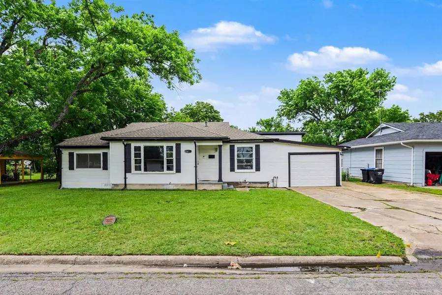 2610 Hillcrest Avenue, Greenville, TX 75402