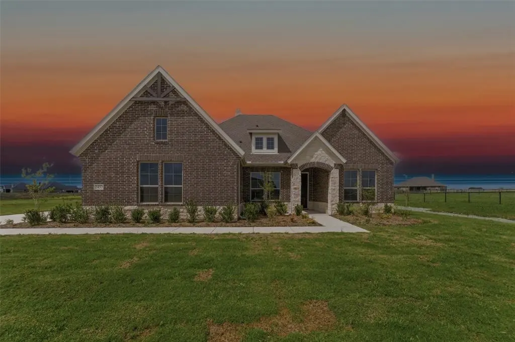 2433 Meteor Drive, Krum, TX 76249