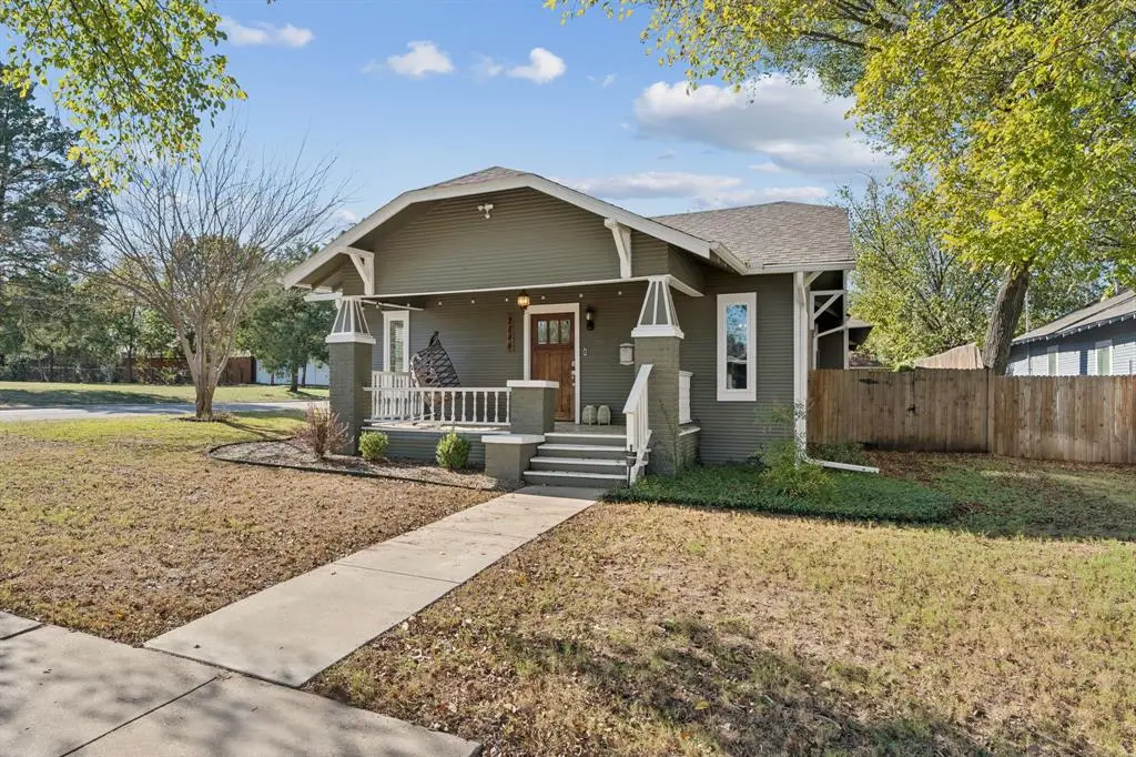 2844 S Adams Street, Fort Worth, TX 76110