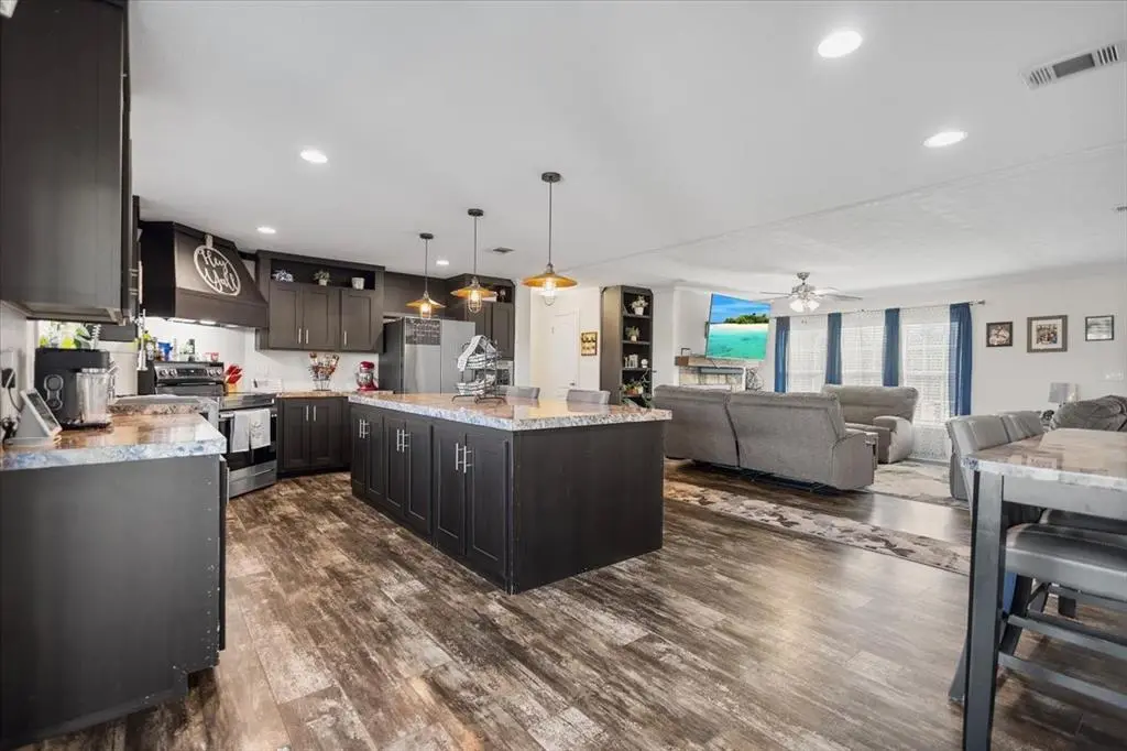 15877 Hiram, Wills Point, TX 75169