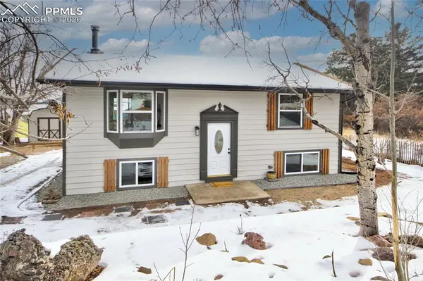 565 El Paso RD,  Palmer Lake,  CO 80133