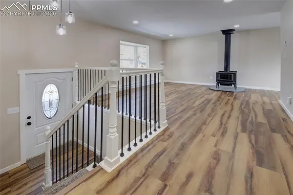 565 El Paso RD, Palmer Lake, CO 80133