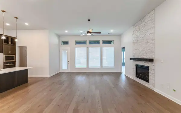 2008 Casting Ridge, Mesquite, TX 75181