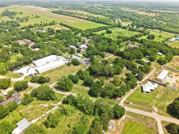 2517 S First Street, Sherman, TX 75090