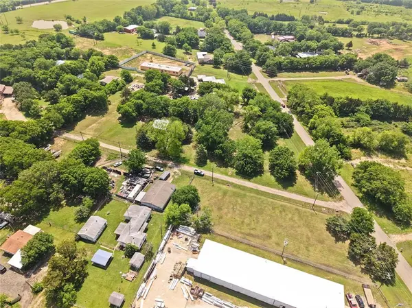 2517 S First Street, Sherman, TX 75090