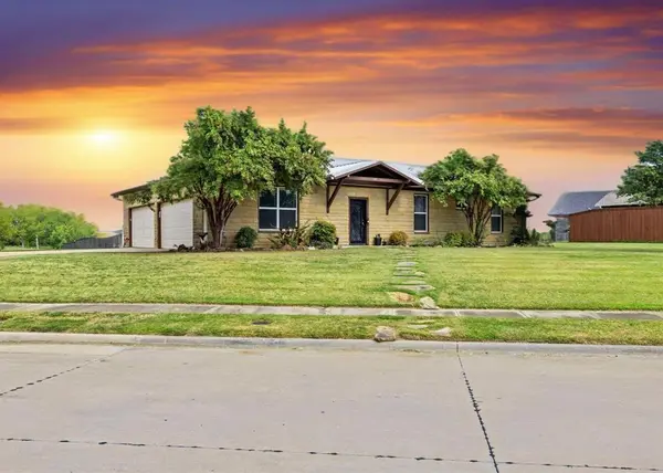 348 Hardwicke Lane, Little Elm, TX 75068