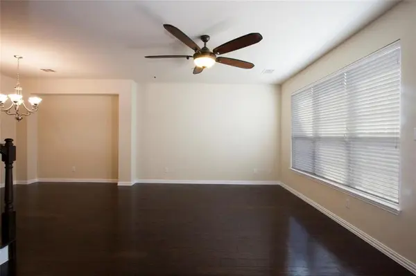 7825 Fox Horn Drive, Irving, TX 75063