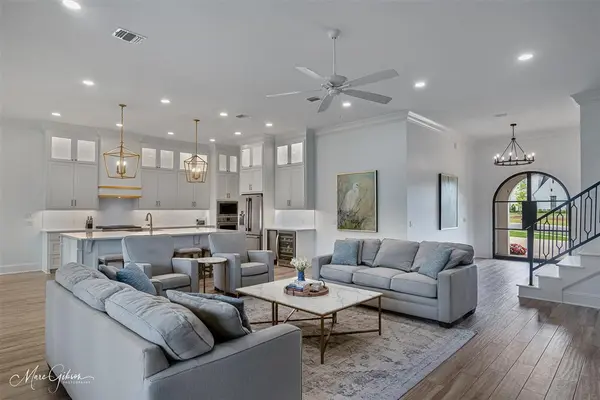 1028 Horizon Hill Drive, Shreveport, LA 71106