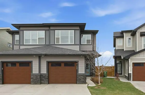 151 Creekstone WAY SW, Calgary, AB T2X 4P9