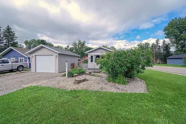 300 Twin Cities DR, Longview, AB T0L 1H0